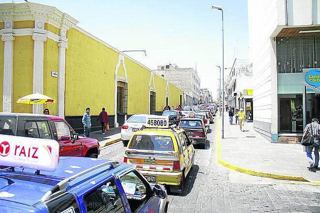 Arequipa: excesiva congestión en Centro Histórico pone en riesgo monumentos