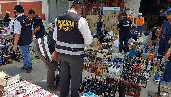 Policía Fiscal incauta botellas de licor y cigarrillos valorizados en S/500 mil