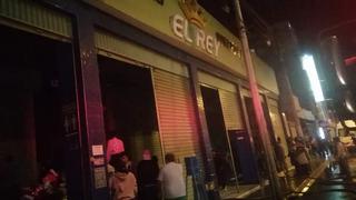 Incendio en centro comercial El Rey dejó pérdidas en comerciantes