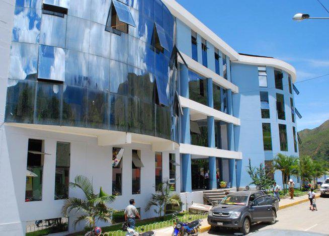 Cusco: Echarati y Espinar registran mayor número de obras paralizadas