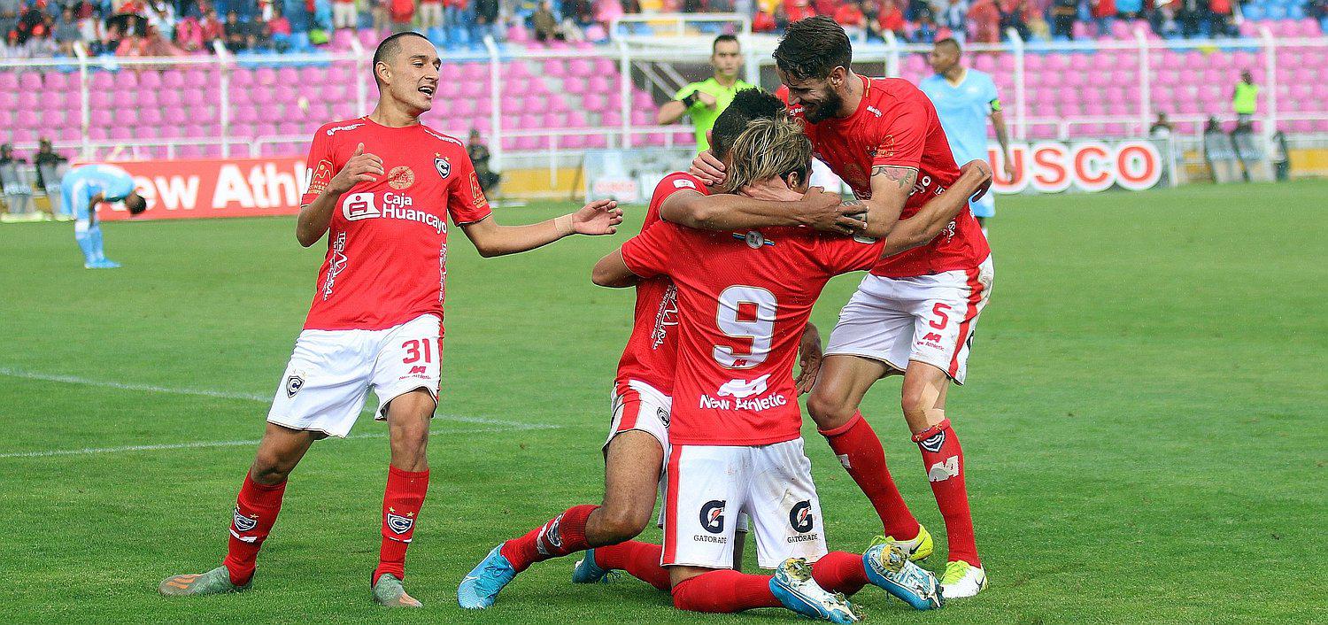 Cienciano voltea el partido y termina goleando 5-2 al Llacuabamba en Cusco (FOTOS)