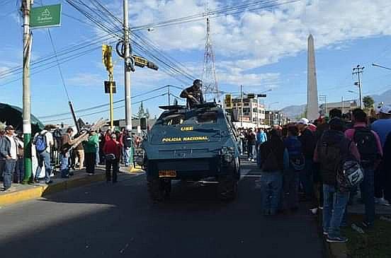 Jueza libera a trabajadores de construcción civil