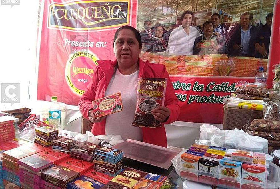 Artesanos de regiones ofrecen sus mejores trabajos en fundo El Fierro (FOTOS)