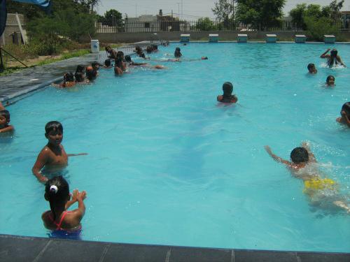 Averigua aquí que piscinas puedes visitar este fin de semana 
