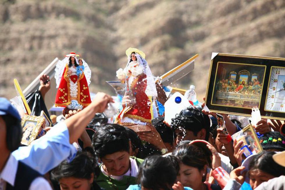 Con fe a la virgen de Chapi  