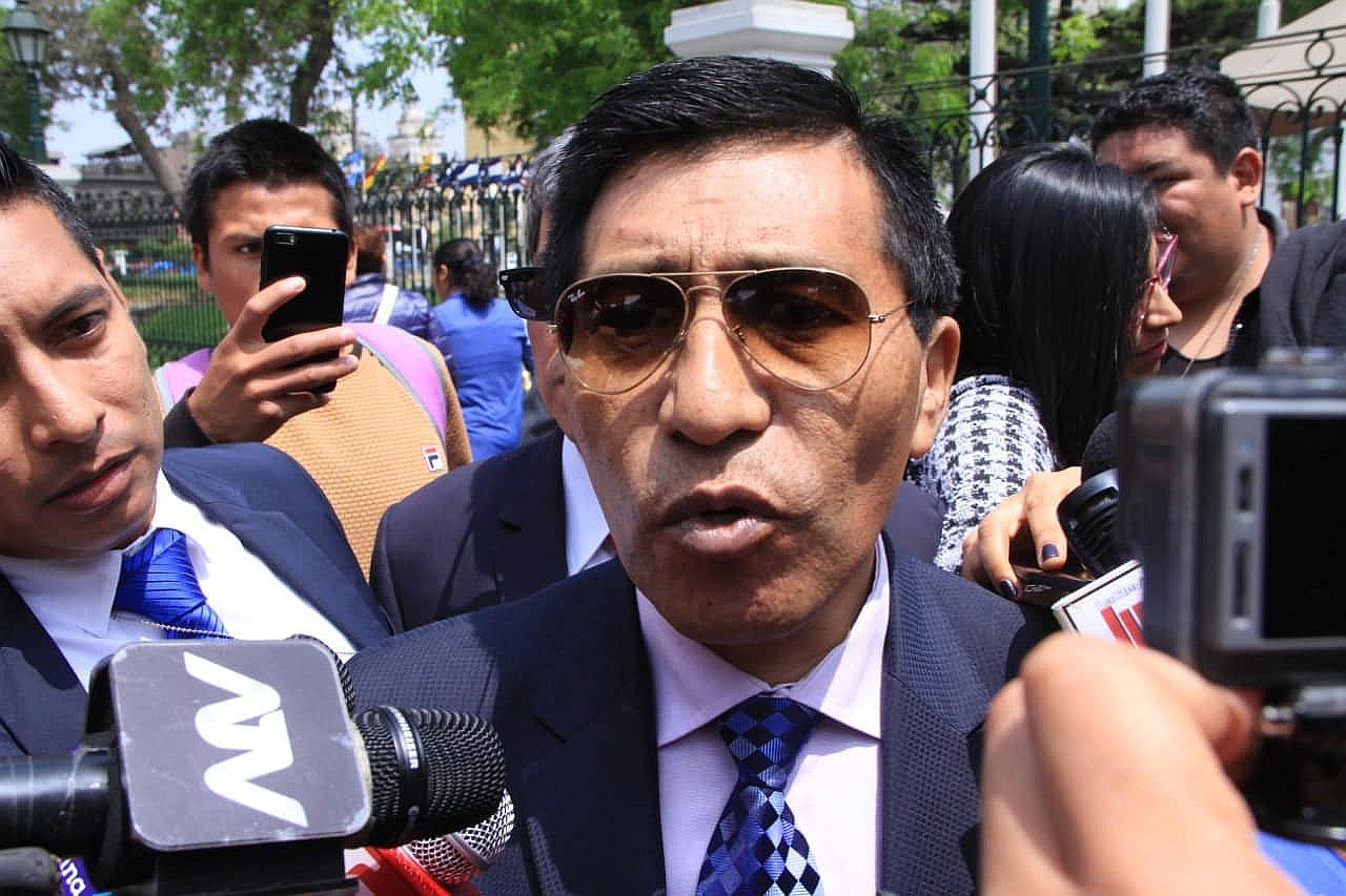 Caso de Moisés Mamani se verá este sábado en sesión extraordinaria del Pleno