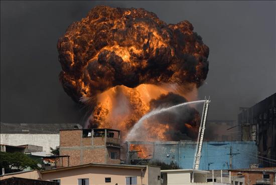 Brasil: Un muerto y tres heridos graves tras explosión de gas en obra