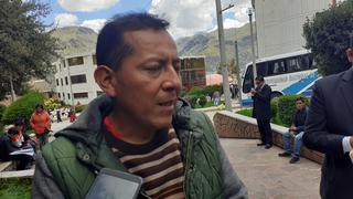Tras agresión de antivacunas a personal de salud, evalúan denuncia contra excongresista por Huancavelica
