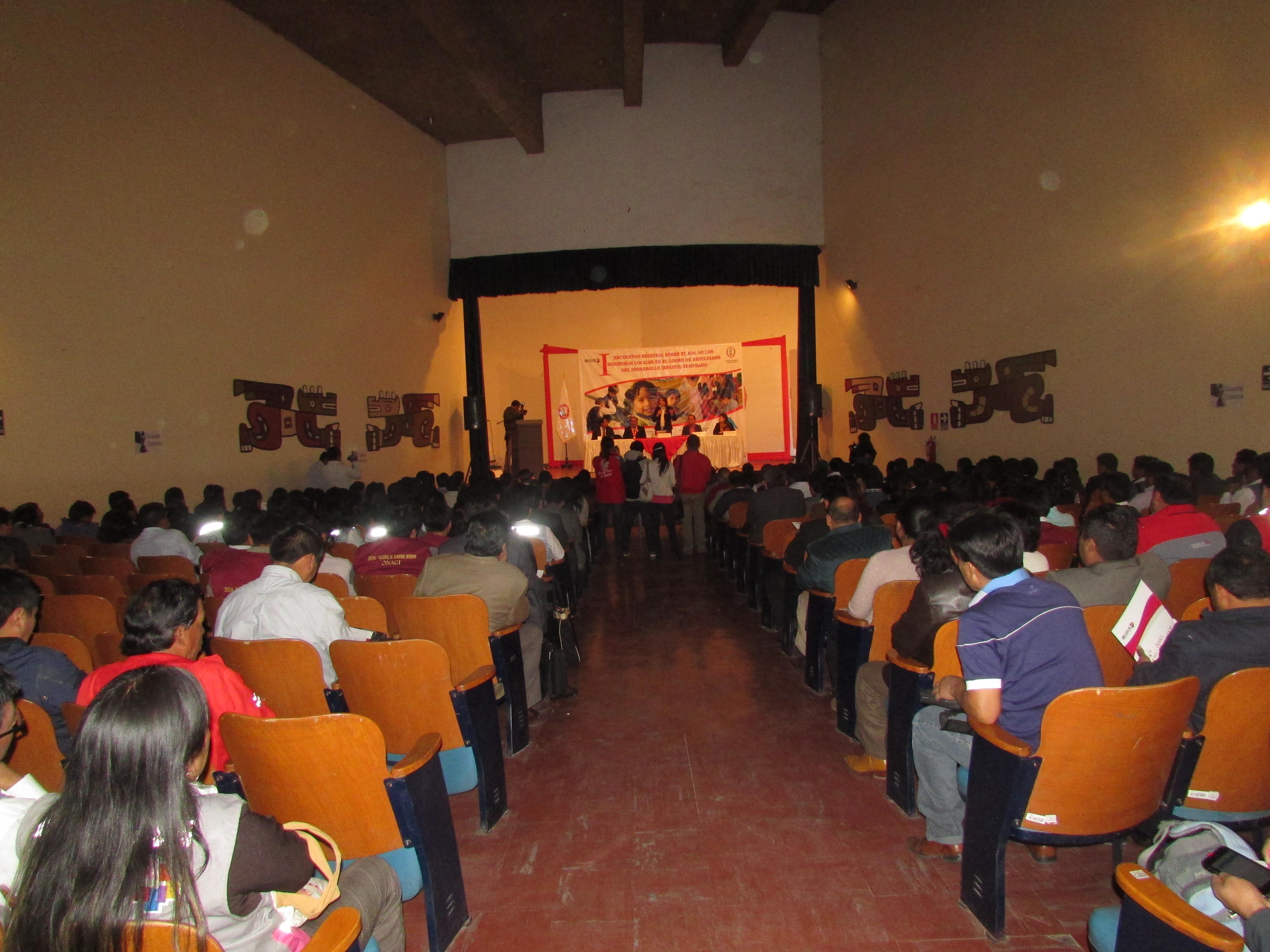 Alcaldes se comprometen a luchar por el desarrollo infantil