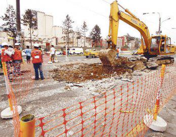 Cierran vías auxiliares de Av. Caquetá