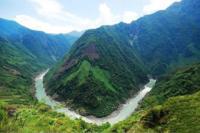 Tres personas atrapadas en el cañon del río Brahmaputra