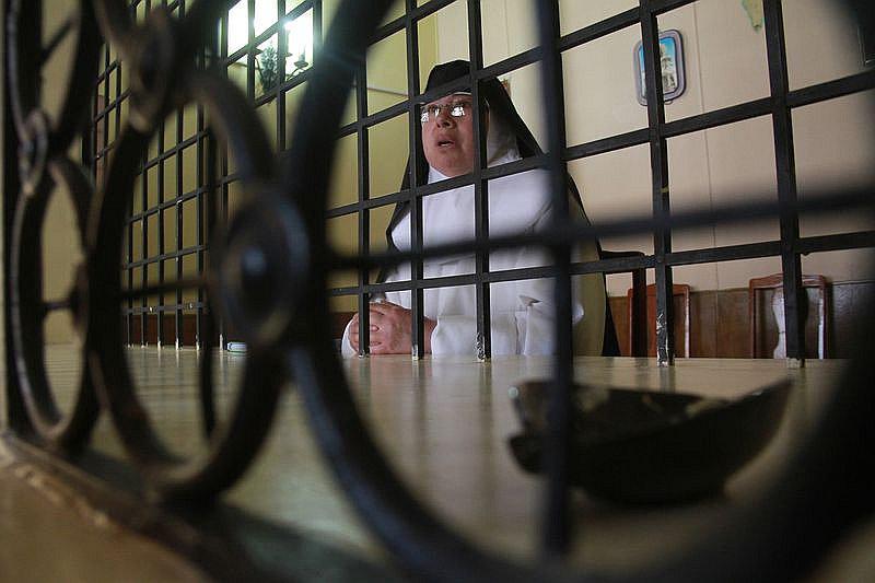 Religiosas del Monasterio Santa Rosa: “ Estamos con el corazón de rodillas”