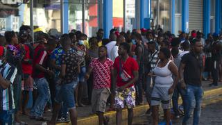 Migrantes haitianos varados en México viven dura travesía en su camino a EE.UU.