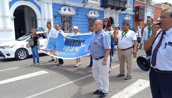 Letrados exigen que se agilicen investigaciones por el caso Marco Gutiérrez Araujo, quien fue asesinado a balazos el último viernes en el distrito de Víctor Larco.