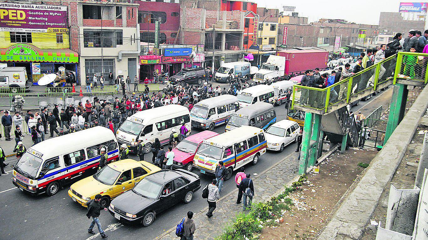 El MTC financiará este año tres obras viales en El Agustino 