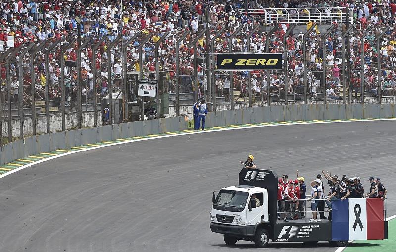 Gran Premio de Brasil: Fórmula Uno, de luto por las víctimas de París