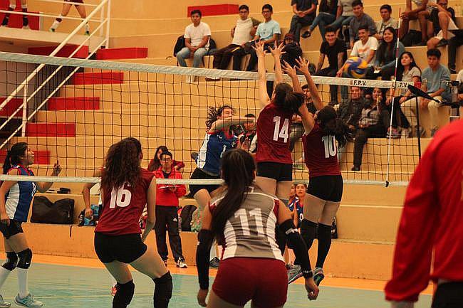 UNSA, UTP y Católica Santa María triunfan en el vóley universitario