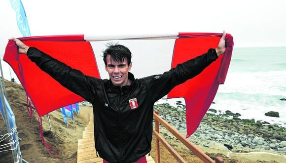 El tablista ganó la medalla de oro en SUP Race en los Juegos Panamericanos de Surf Panamá 2022 y ahora sueña con la gloria en un campeonato del mundo.