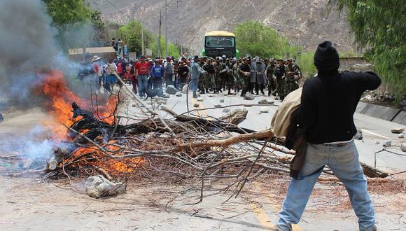 Bloqueos y manifestaciones en Apurímac, tres provincias paran a la vez