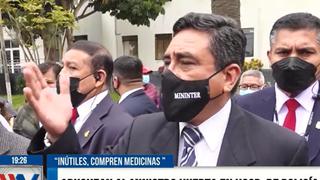 Willy Huerta: pacientes y familiares increpan a ministro del Interior por mala atención en Hospital de la Policía