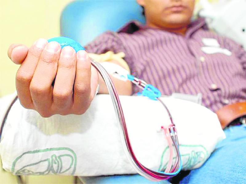 Huancayo: ​“Vampiros” venden sangre a 200 soles