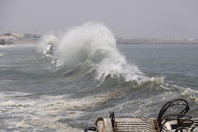 A​Iertan oleajes anómalos desde hoy hasta el domingo en todo el litoral