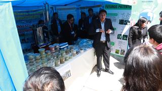 En Feria Informativa, muestran proyectos y patentes de desarrollo tecnológico promovidos por la Universidad Nacional de Huancavelica