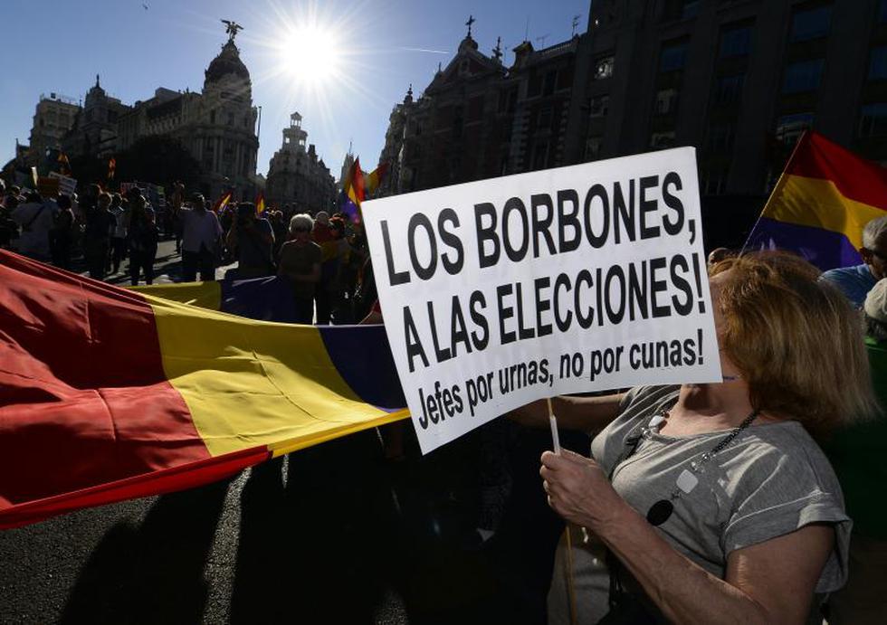 España: Manifestantes piden referéndum para abolir la monarquía (FOTOS)