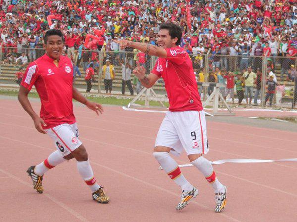 Playoffs: Juan Aurich le empató 2-2 a Sporting Cristal sobre el final