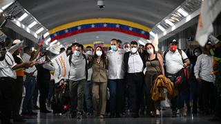 Argentina: juez decide libera a los últimos tripulantes del avión venezolano-iraní