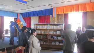 Puno: Denuncian que biblioteca de Huancané no abre sus puertas