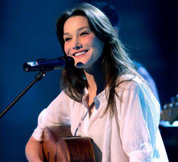 Carla Bruni lanzará nuevo disco sobre la identidad nacional