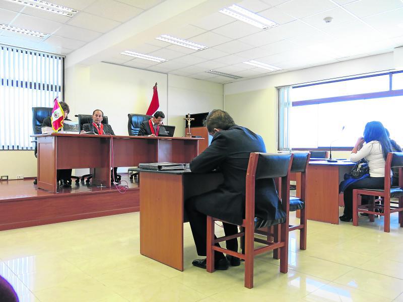 Sentencian a dos "peperos" a 10 años de cárcel
