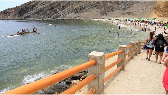 Playa La Mina en Paracas es calificada como 'No saludable'