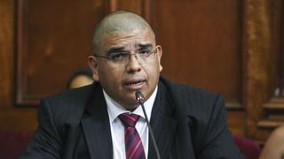 Ministro de Justicia minimiza hábeas corpus de Guzmán