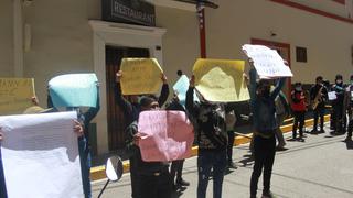 Estudiantes de la ESFA en contra de reasignación