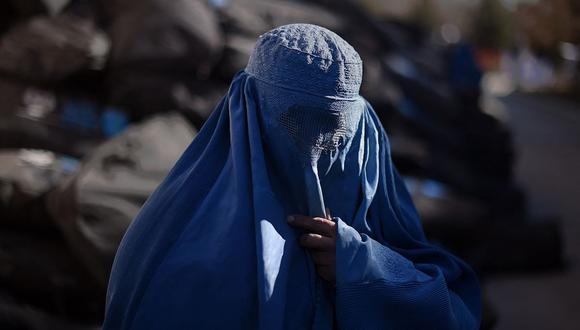 Los talibanes tomaron el poder en Afganistán el pasado 15 de agosto, y miles buscan huir del país. (Foto: AFP/ SHAH Marai).