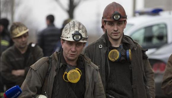  Donetsk: 32 mineros mueren tras explosión en una mina