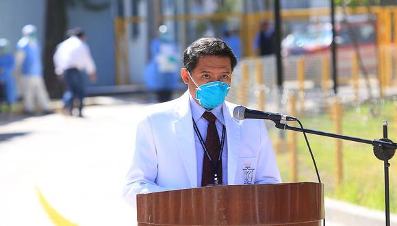 El director del hospital Honorio Delgado Espinoza exhortó a la población a acudir a los centros médicos de evidenciar algún síntoma.