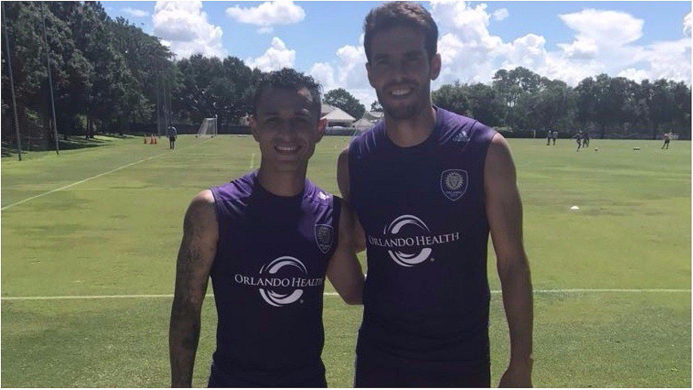 ​Kaká se deshizo en elogios hacia Yoshimar Yotún (VIDEO)