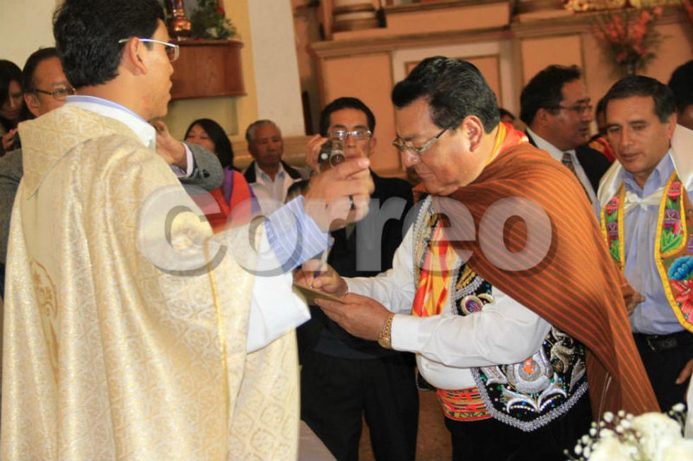 Celebran boda pluricultural en Huancayo