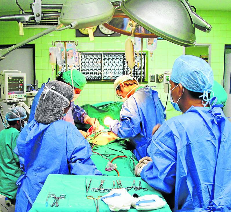 ¿Qué tan  lucrativa es la carrera de Medicina Humana?