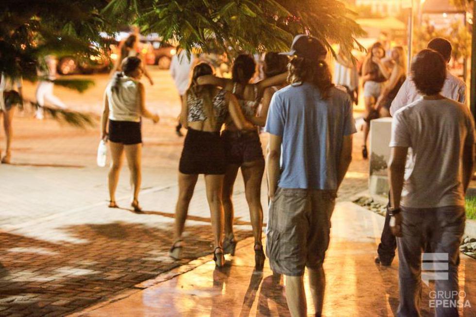 Aumenta el número de mujeres jóvenes que consumen alcohol y drogas