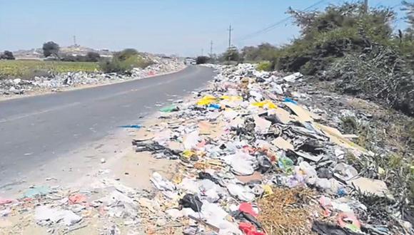 Alcaldes de Chiclayo, José Leonardo Ortiz, Reque y San Joséadmiten que grandes cantidades de residuos se acumulan en botaderos y en la vía pública.