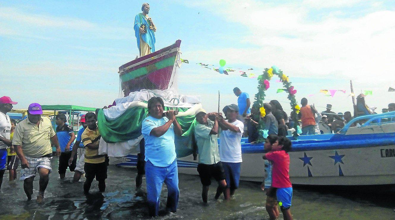 Los pescadores festejan el Día de San Pedro y San Pablo