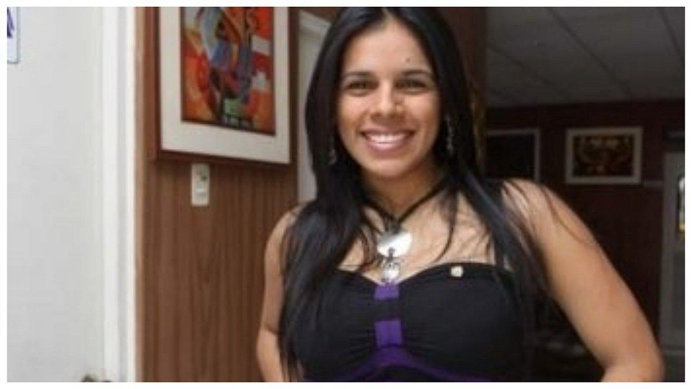 Admiten la candidatura de la cantante Giuliana Rengifo para Veintiséis de Octubre