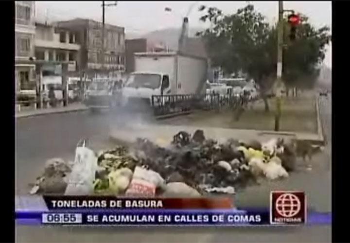 Vecinos de Comas denuncian acumulación de basura en avenidas