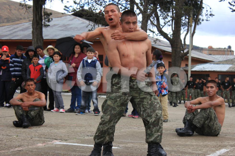 Ejercito Peruano abre sus puertas a la población (FOTOS)