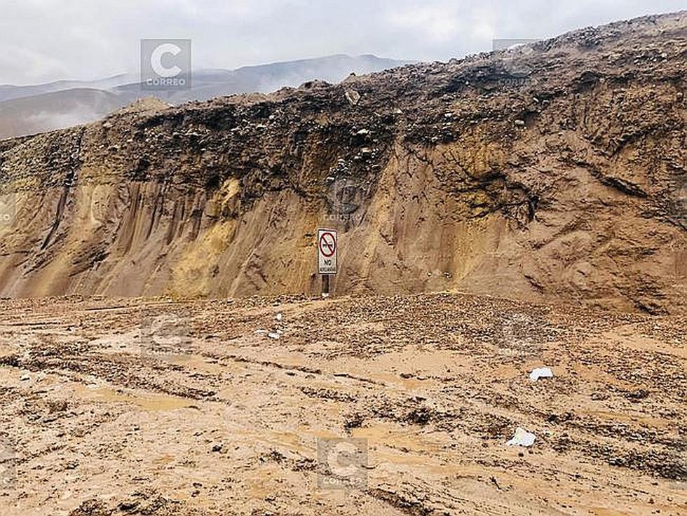 Huaico asustó a pasajeros de vehículos en la vía Costanera a Ilo (FOTOS)