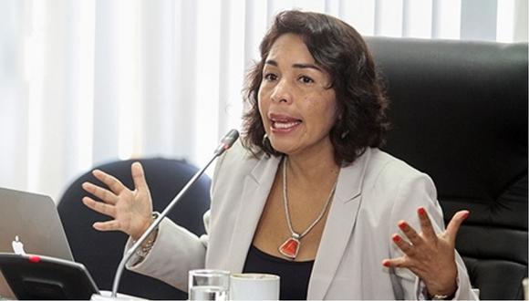 Ministra de Cultura negó apología al terrorismo en el LUM